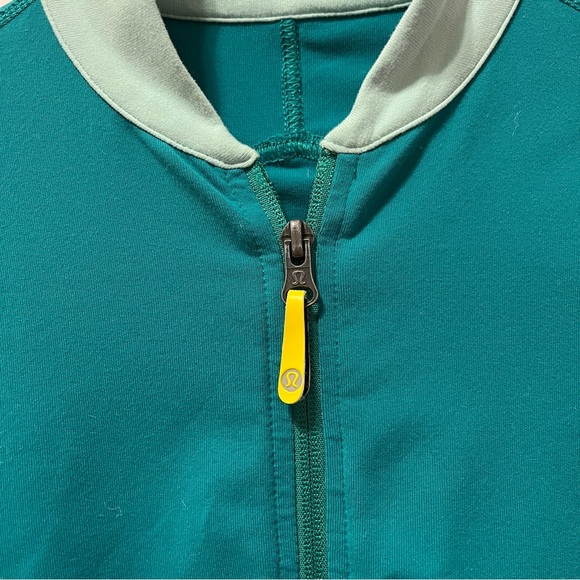 Lululemon Teal Zip Up Jacket - Picture 4 of 7